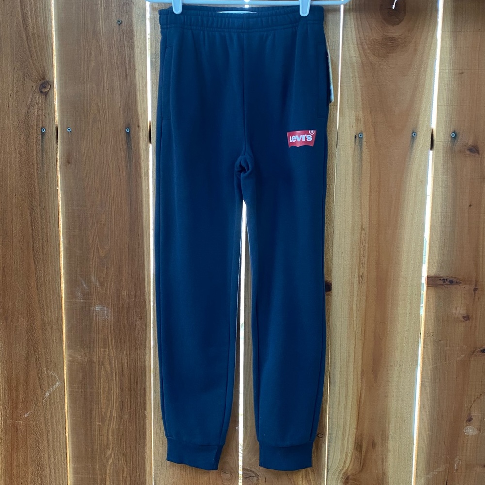 Levi’s Boys Blue Knit Joggers pockets